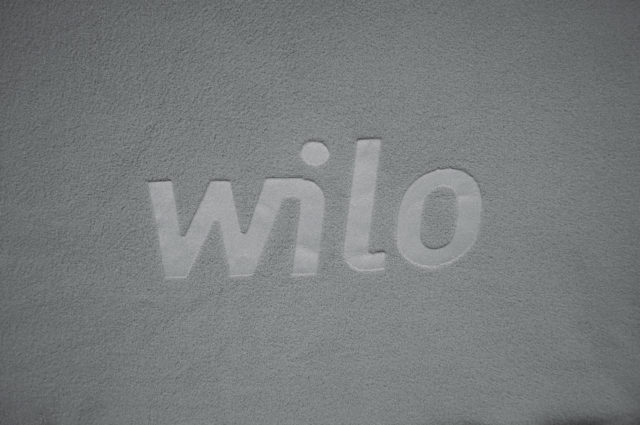 Fleecedecke bedrucken, Fleecedecke bedrucken lassen, Fleece Decke mit Laser gravieren, Fleece Decke besticken, Fotodecke aus Fleece, Werbedecke mit Fotodruck